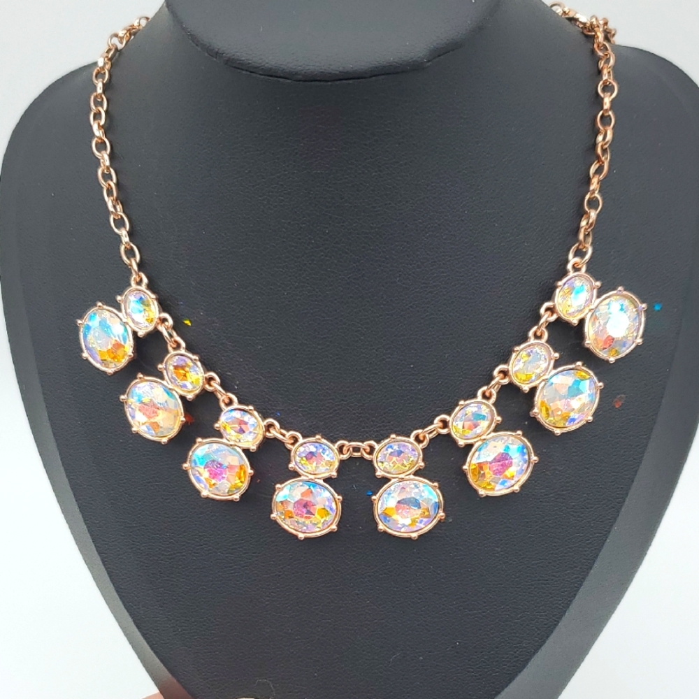 Preloved Rose Gold Shiney Necklace